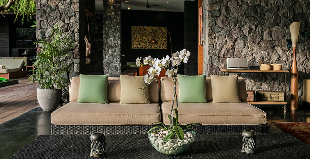 Villa Mana - Open lounge areas